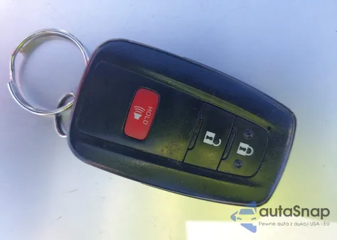 2020 Toyota Rav4 Xle from USA, damaged, VIN 2T3W1RFV5LC047668